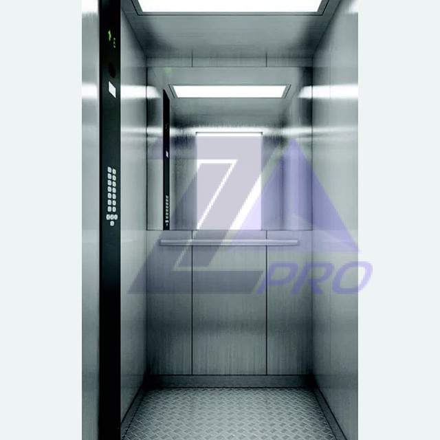 Зеркало 897х750х4мм