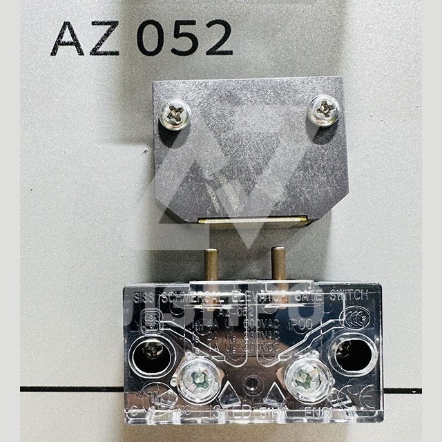 Выключатель (контакт дверей) AZ 052 SCHMERSAL