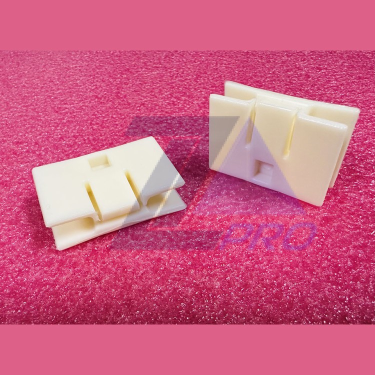 Башмак дверей DO Varidor 15/35/VL15 40х12х26 мм Schindler